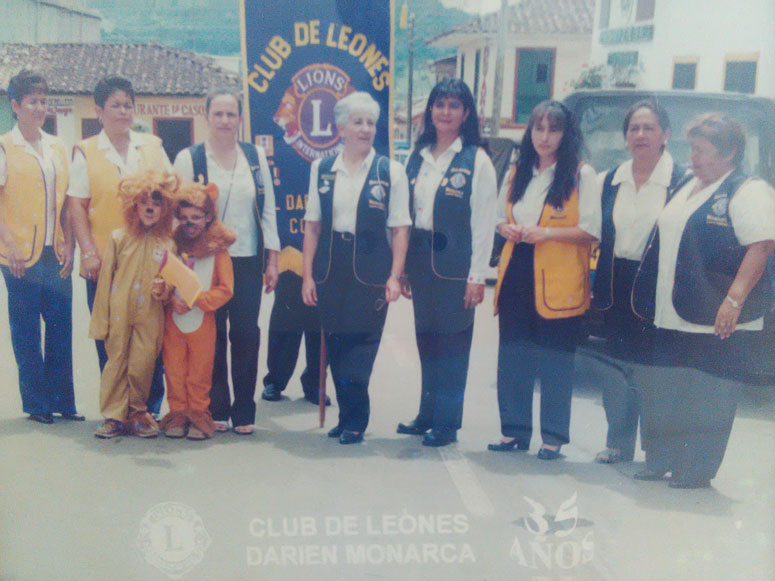 Recuerdo club de leones